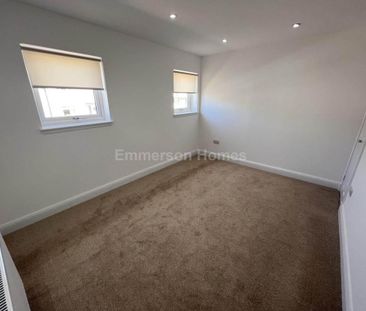 3 bedroom terraced house to rent - Photo 4