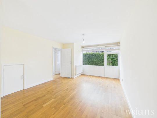 4 bedroom House - HERNS LANE, WELWYN GARDEN CITY - Photo 1