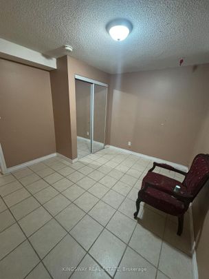 For Lease - 3910 Baggins Court, Mississauga, Ontario - Photo 1