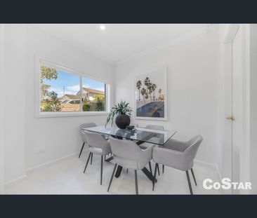 Town H 1/13 Birch Place, Kirrawee, NSW 2232 - Photo 6