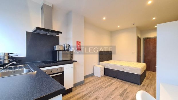 Studio to rent - Photo 1