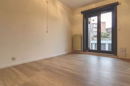 Appartement te KORTRIJK (8500) - Foto 2