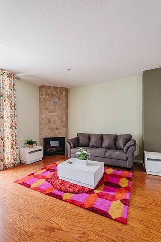 Fully Furnished 2-Bedroom - Photo 3