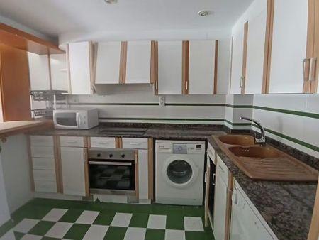 Plaza Profesor Tamarit Olmos, Valencia, Valencian Community 46010 - Foto 3