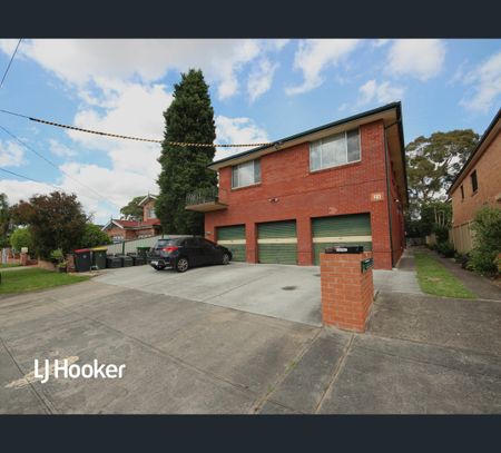 3/21 Ridgewell Street, Roselands, NSW 2196 - Photo 3