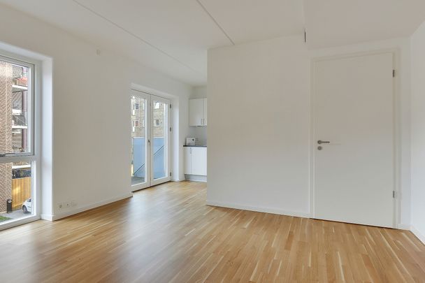 1-vær. lejlighed med egen altan - Photo 1