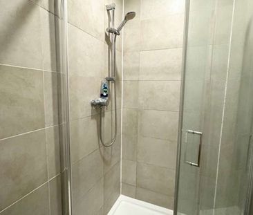 6 bed HMO working professionals in Winchester - Photo 6