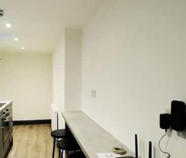 4 bedroom house of multiple occupation to rent - Photo 4