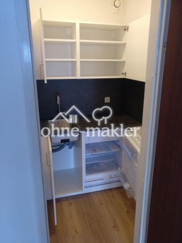 Schöne 1 Zimmer Wohnung in ruhiger Lage mit Küche und Balkon - Foto 2