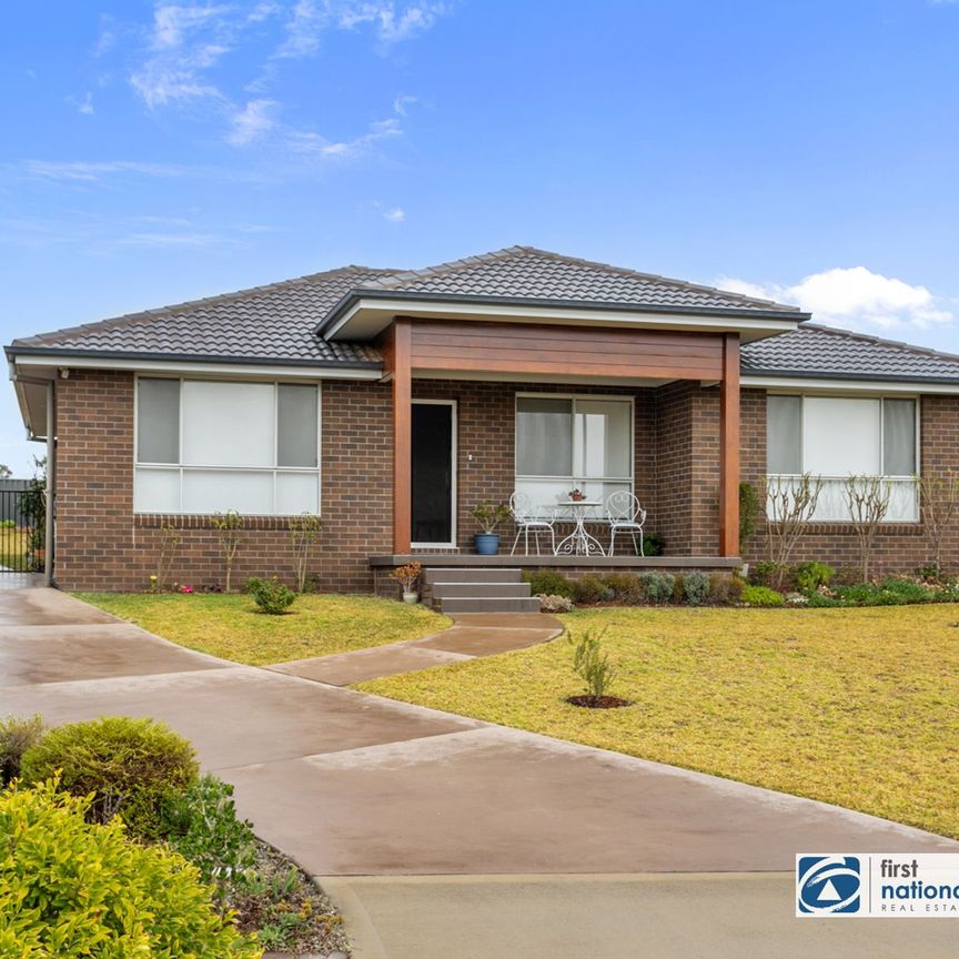 7 Colombard Drive, 2340, Tamworth Nsw - Photo 1