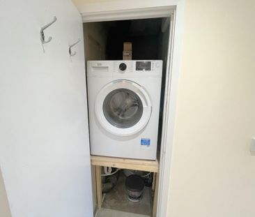 Studio Apartment - Photo 5