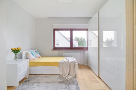 Dom z ogrodem na wynajem - Smochowice - Zdjęcie 5