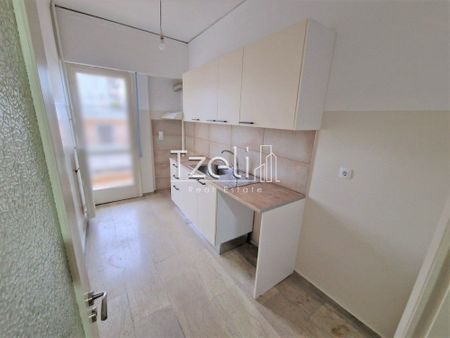 Studio/Γκαρσονιέρα για ενοικίαση Τριών Ναυάρχων - Άγιος Ανδρέας (Πάτρα) - Φωτογραφία 2