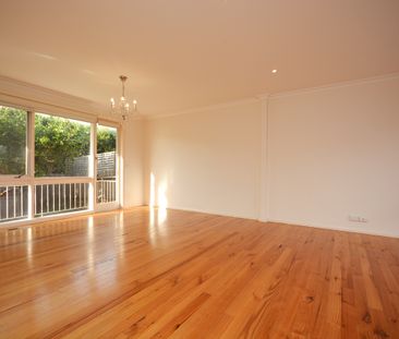 Spacious 3 bedroom Villa!! - Photo 1