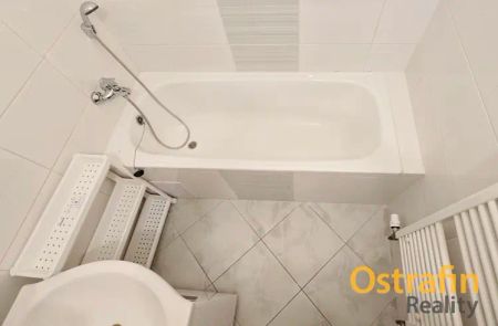 Pronájem bytu 1+1, ul. Veleslavínova, Ostrava - Fotografie 5