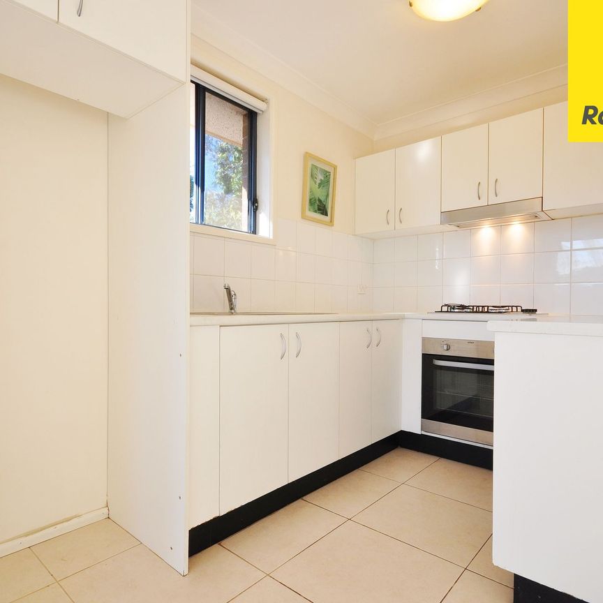 NEAR NEW TWO BEDROOM GRANNY FLAT IN WHISPER QUIET LOCALE - Photo 1