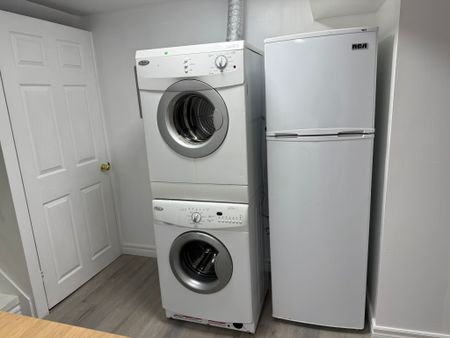 For Lease - 75 Fordover Drive, Toronto, Ontario - Photo 2