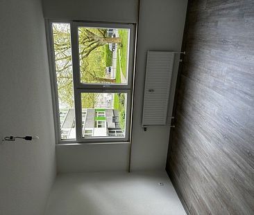 Kurler Wohngenuss: Geräumige 3-Zimmer-Oase in Dortmunds grüner Oase - Photo 1