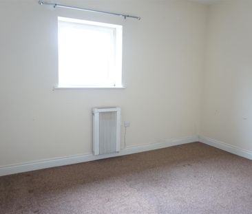 Evesham Road, Redditch - Photo 4