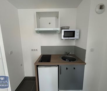 Location Appartement 1 pièce 29m² CHOLET 49300 - Photo 3