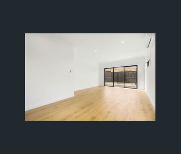 Four-bedroom home!! - Photo 2