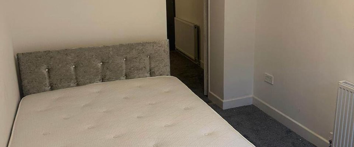 Sparable Lane Room 1 - Photo 1