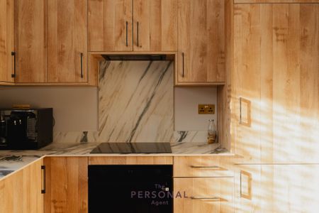 Alexandra Road, Epsom - Photo 5