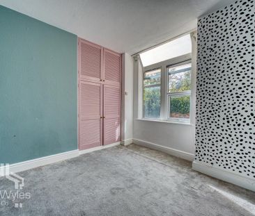 2 bedroom flat to rent - Photo 2