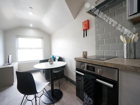 Studio 303, 259 High Street - Photo 3