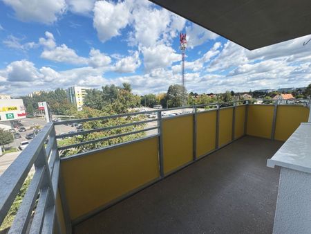 ERSTBEZUG „ein viertel grün“ in Wiener Neustadt - zentral gelegene 2 Zimmerwohnung mit Balkon - Photo 4
