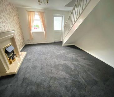 2 bedroom semi-detached house to rent - Photo 1