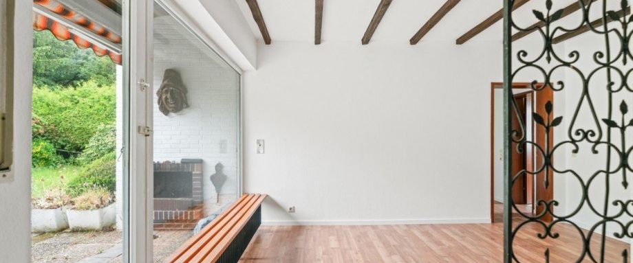 Einfamilienhaus mit traumhaften Garten zur Miete in Wiesbaden-Naurod - Foto 1