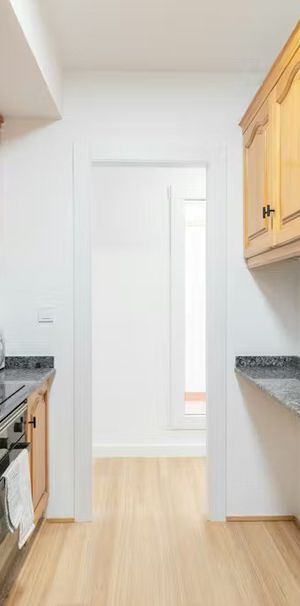 Carrer de Totana, Valencia, Valencian Community 46018 - Foto 1