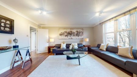 3 bedroom flat to rent - Photo 4