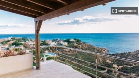 4 room luxury Flat for rent in La Condomina, Valencia - Photo 4