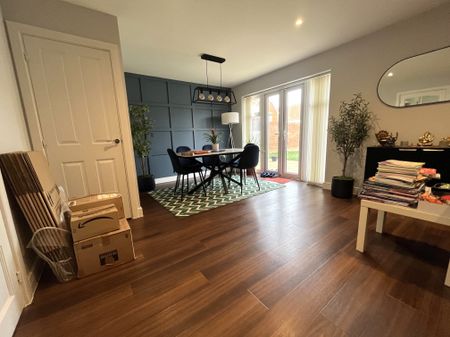 Bateson Drive, Watford, Leavesden - Photo 5