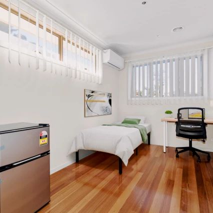 Studio Double - Photo 1