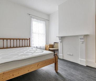 4 bedroom property to rent - Photo 6