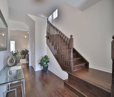 For Lease - 2105 Coppermine Street, Oshawa, Ontario - Photo 2