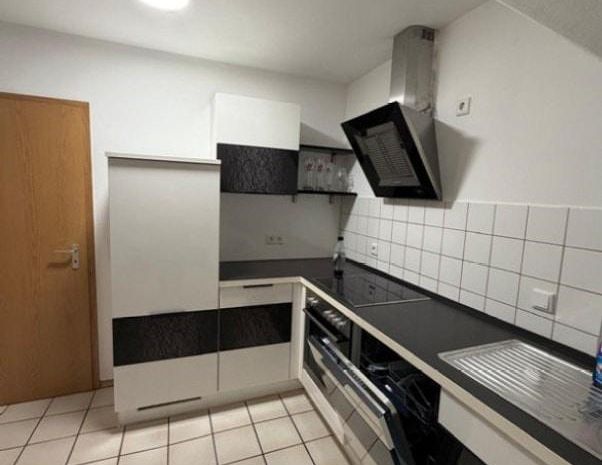 zentral wohnen mit fußläufiger Anbindung zu AUDI/Innenstadt, helle 2,5-Zi-DG-Wohnung - Foto 1