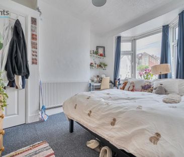 4 bedroom terraced house to rent - Photo 4