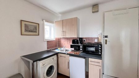 Studio to rent - Photo 3