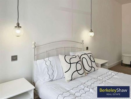 Scarisbrick New Road, Southport, PR8 - Photo 4