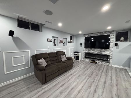 For Lease - 4272 Murvel Avenue Unit# Lower, Burlington, Ontario - Photo 4