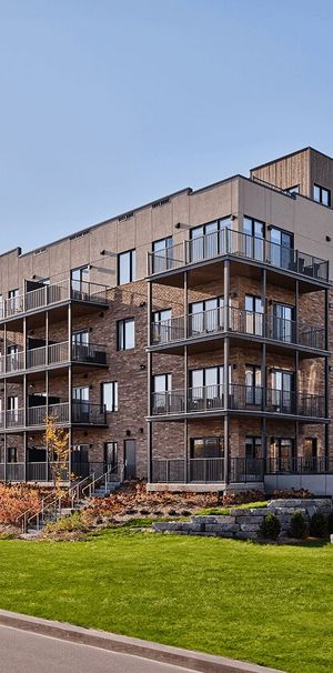 Penthouse 2 Beds* + Loft - 20 Rue De La Bonne-Renommée, Gatineau - Photo 1