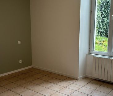 Location Appartement 2 pièces 50m² ANGOULEME 16000 - Photo 5