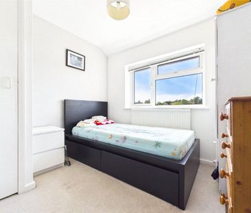 Dell Road, Tilehurst, Reading, Berkshire, RG31 - Photo 6
