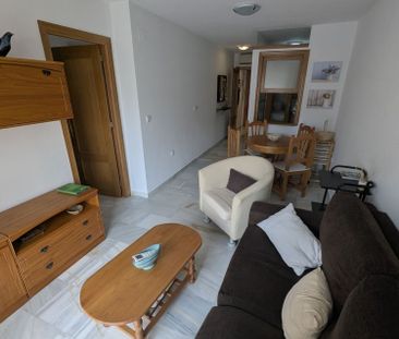 Alquiler de piso en Calle Miguel Hernández, 77 - Photo 3