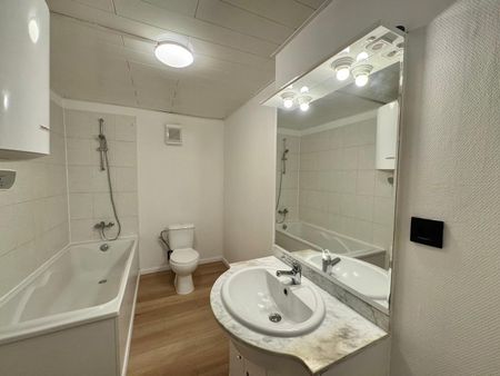 INSTAPKLAAR APPARTEMENT MET 2 TERRASSEN - Photo 5