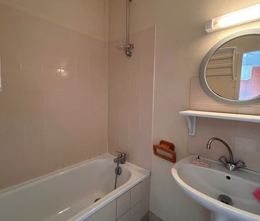 Appartement 2 pièces - CENTRE VILLE - Photo 4